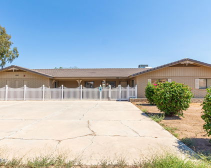 1355 N Greenfield Road, Gilbert
