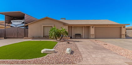 3725 W Woodridge Drive, Glendale