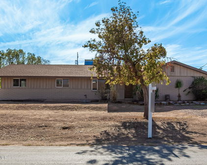 323 E Redfield Road, Chandler