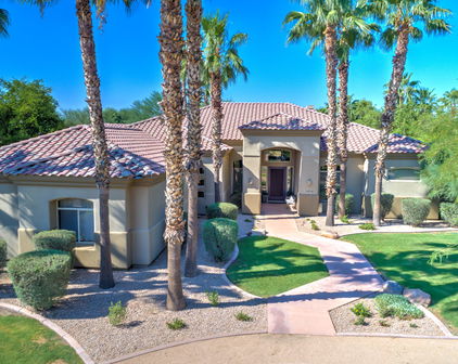 2656 E Taurus Place, Chandler
