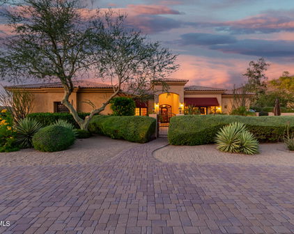 6308 W Parkside Lane, Glendale