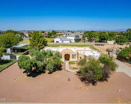 2578 E Arrowhead Trail, Gilbert
