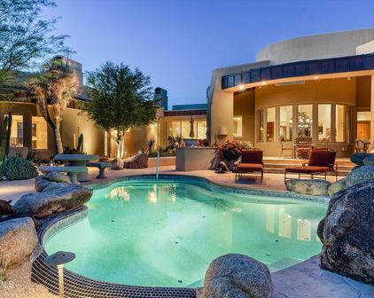10822 E Prospect Point Drive, Scottsdale