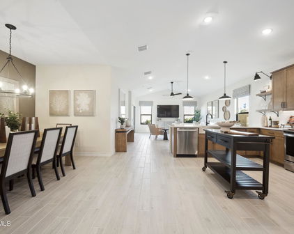 7962 W Frier Drive, Glendale