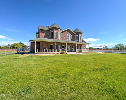 424 E Lehi Road, Mesa