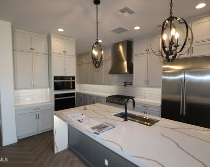 19978 W Luke Avenue, Litchfield Park