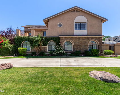 3203 E Ellis Street, Mesa