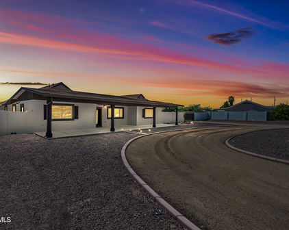 9021 W Williams Road, Peoria