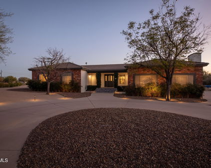 509 E Adamanda Court, Phoenix