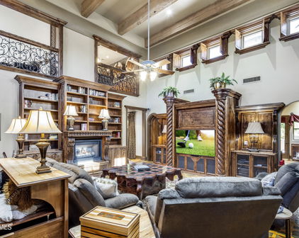 4132 E Pinnacle Vista Drive, Cave Creek