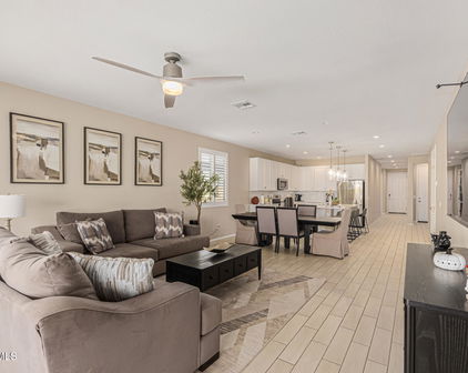15668 W Washington Street, Goodyear