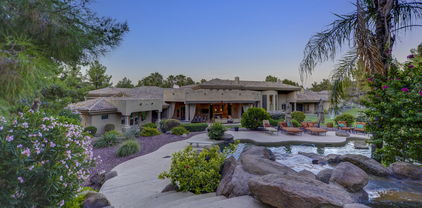 7 E Oakwood Hills Drive, Chandler