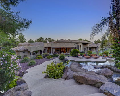 7 E Oakwood Hills Drive, Chandler