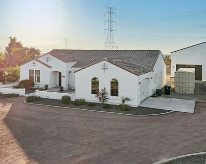 23628 N 105th Lane, Peoria