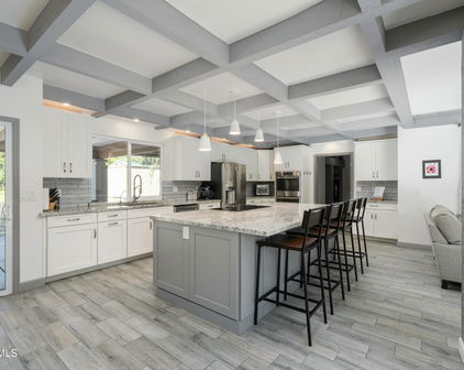 2106 W Shawnee Drive, Chandler