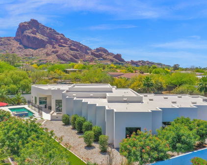 6321 N Camelback Manor Drive, Paradise Valley