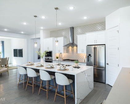 7349 W Lisbon Lane, Peoria