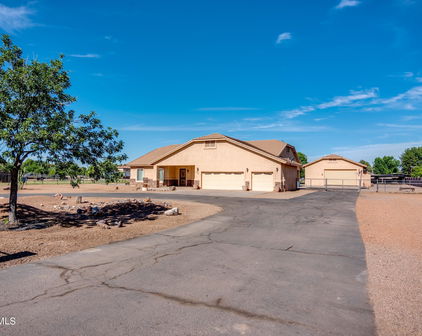 3120 S Eagle Drive, Chandler