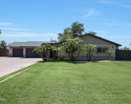 4531 W Paradise Lane, Glendale