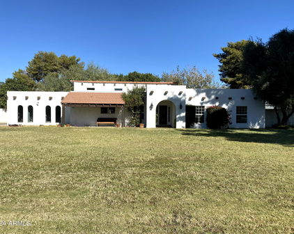 9330 W San Miguel Avenue, Glendale