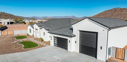 2808 W Here To There Drive, Phoenix