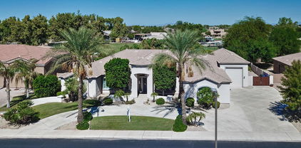 4160 E Aquarius Place, Chandler