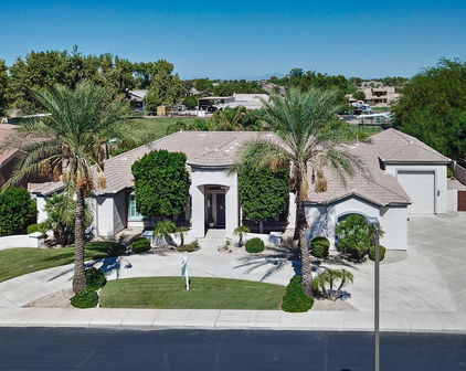 4160 E Aquarius Place, Chandler
