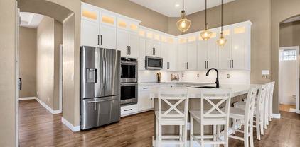 2512 E Arrowhead Trail, Gilbert