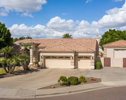 6220 W Corona Drive, Chandler