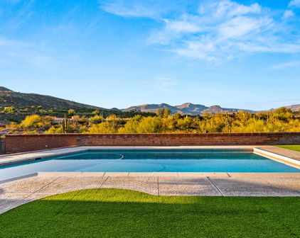 5480 E Desert Creek Lane, Cave Creek