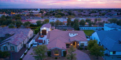 8419 W Louise Court, Peoria